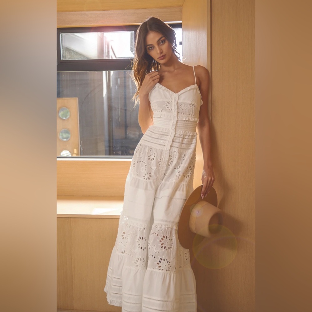 NWT - Line & Dot - Pixie Eyelet Maxi Dress - Large